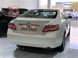 تۆیۆتا کامری